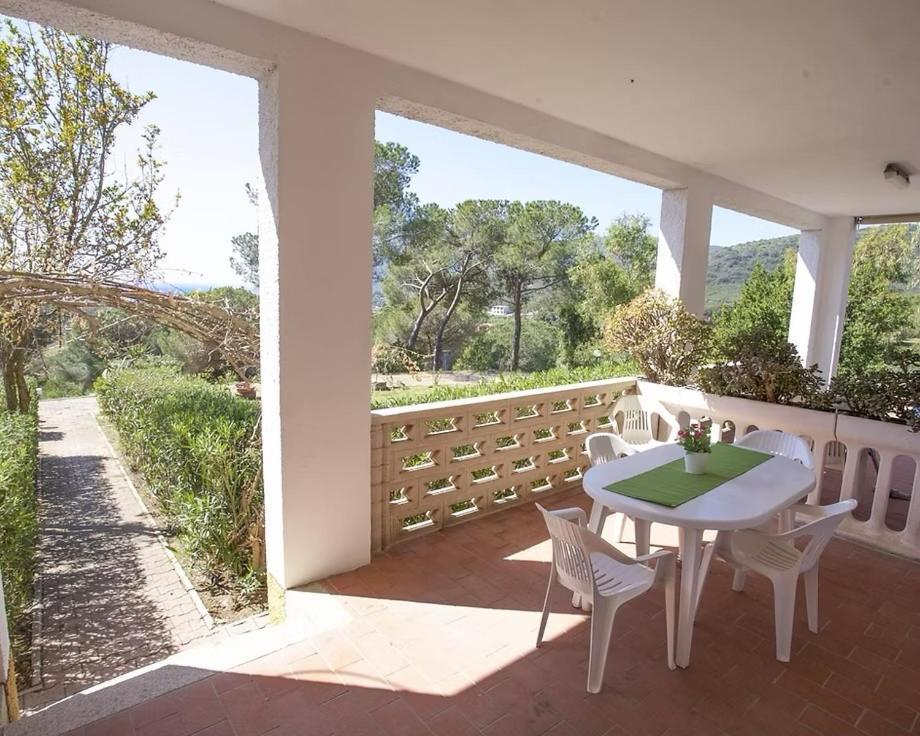 Villa Conti Residence Лакона Екстериор снимка
